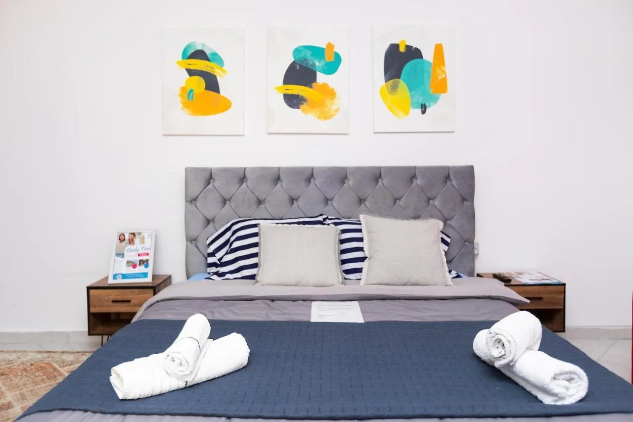 Apartment Modern Central Studio Tirana